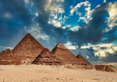 Pyramid Myths vs Historical Facts – 10 Fascinating Truths About Egypt’s Pyramids